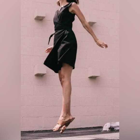 Aday Wind Down Wrap Dress Black Linen Blend Pockets Belted XS - Picture 2 of 9